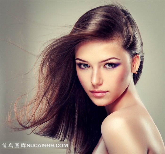 美女露出尿口的动态图片