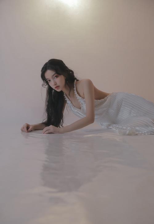 母乳av
