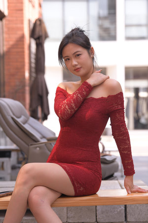 挨肉的武林美妇