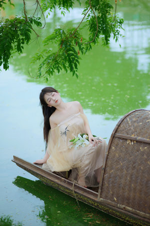 在线少妇